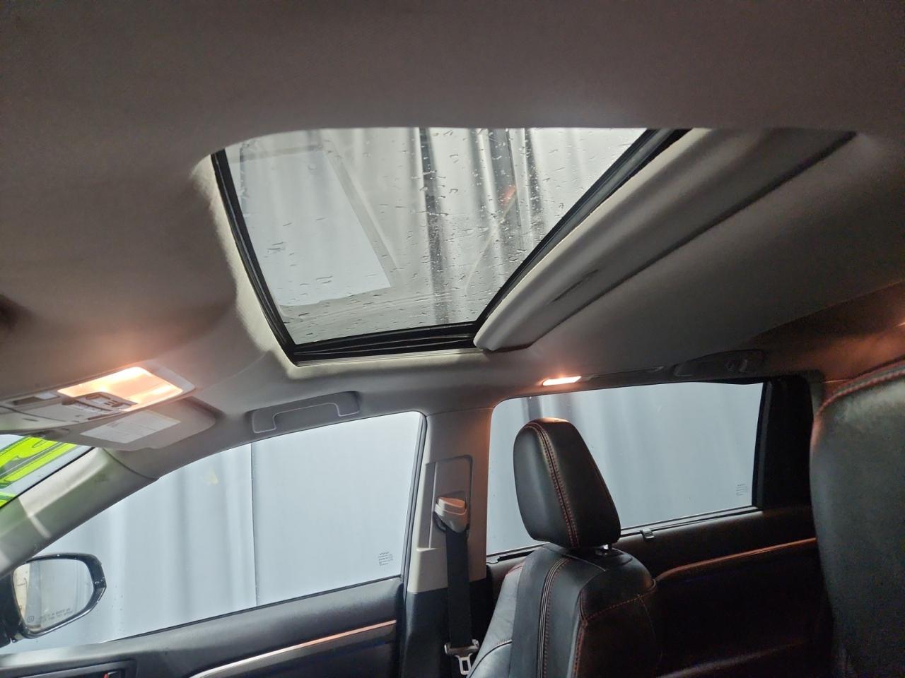 Toyota Highlander SE FWD V6 2019