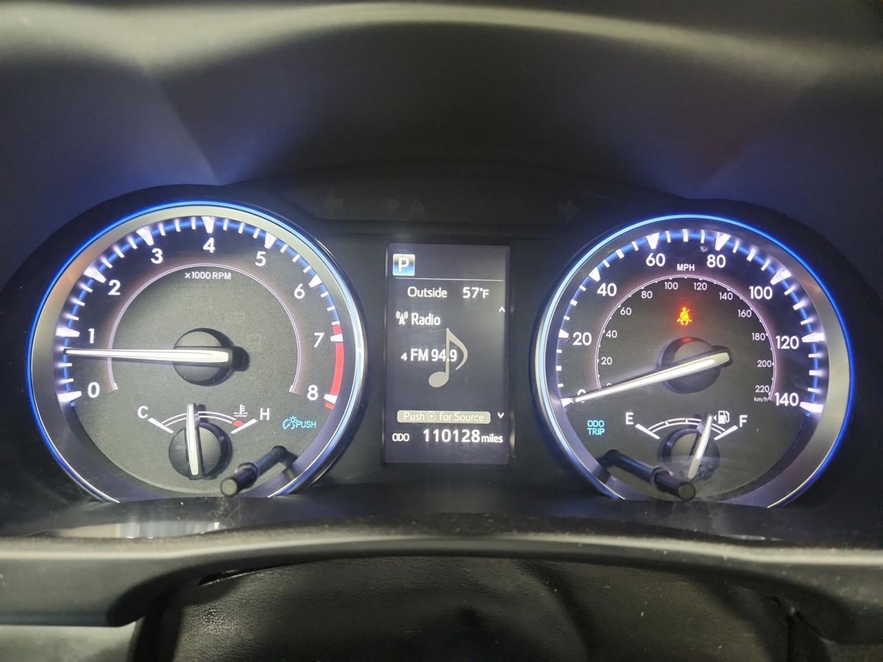 Toyota Highlander SE FWD V6 2019