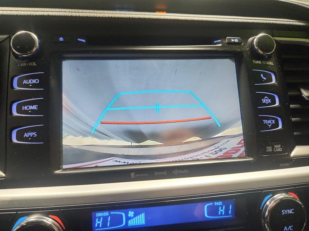 Toyota Highlander SE FWD V6 2019