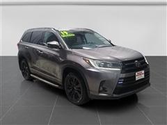 2019 Toyota Highlander 