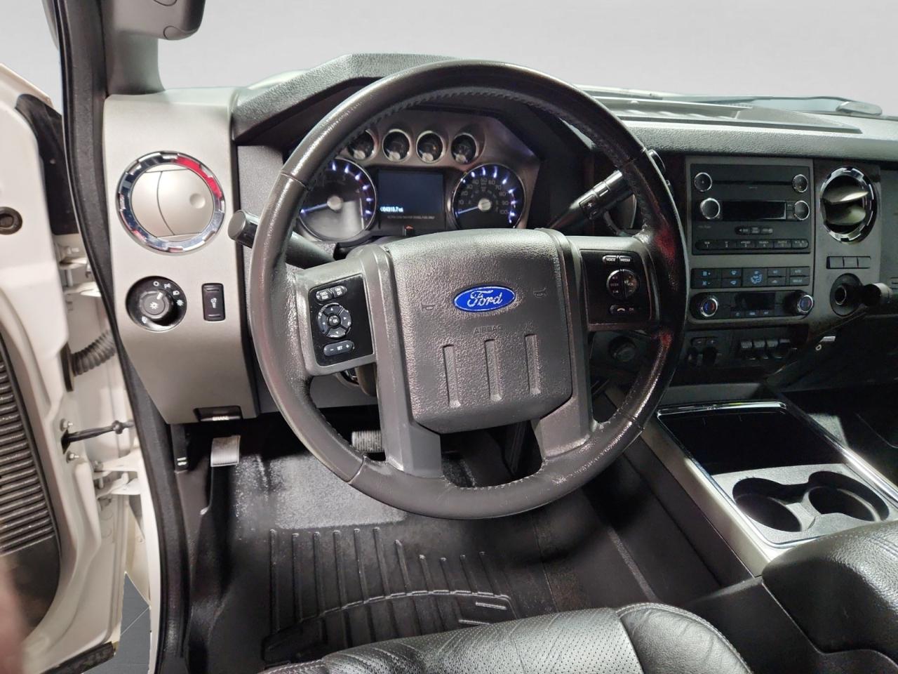 Ford F-350 SD Lariat Crew Cab Long Bed DRW 4WD 2012