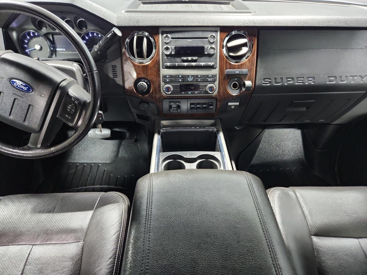 Ford F-350 SD Lariat Crew Cab Long Bed DRW 4WD 2012