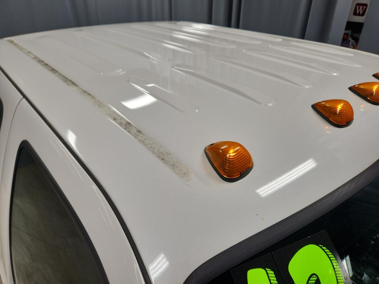 Ford F-350 SD Lariat Crew Cab Long Bed DRW 4WD 2012