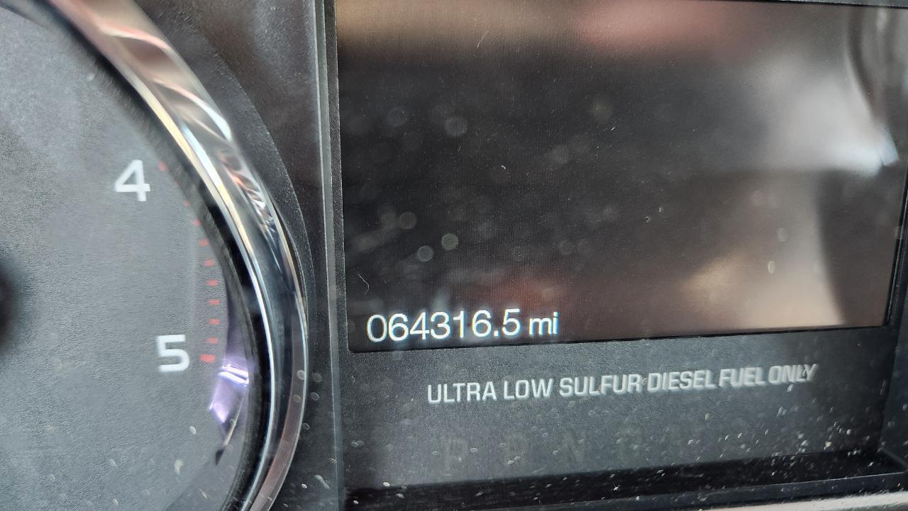 Ford F-350 SD Lariat Crew Cab Long Bed DRW 4WD 2012