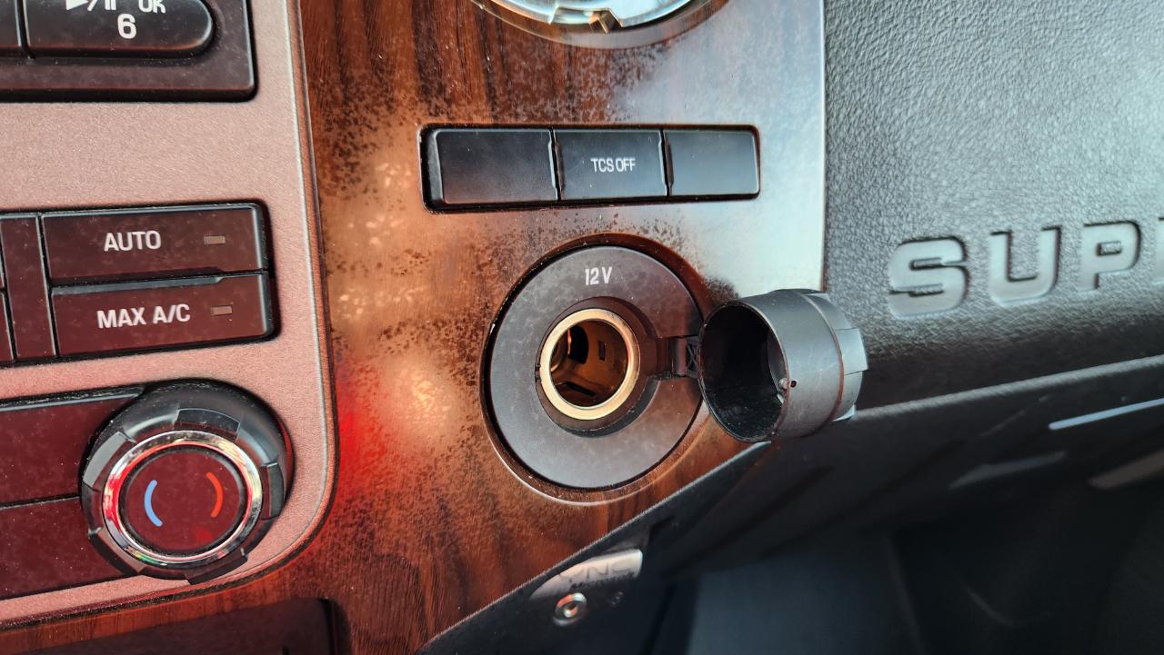 Ford F-350 SD Lariat Crew Cab Long Bed DRW 4WD 2012