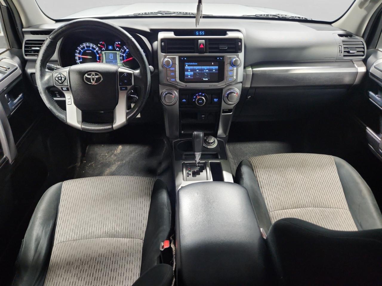 Toyota 4Runner SR5 4WD 2017