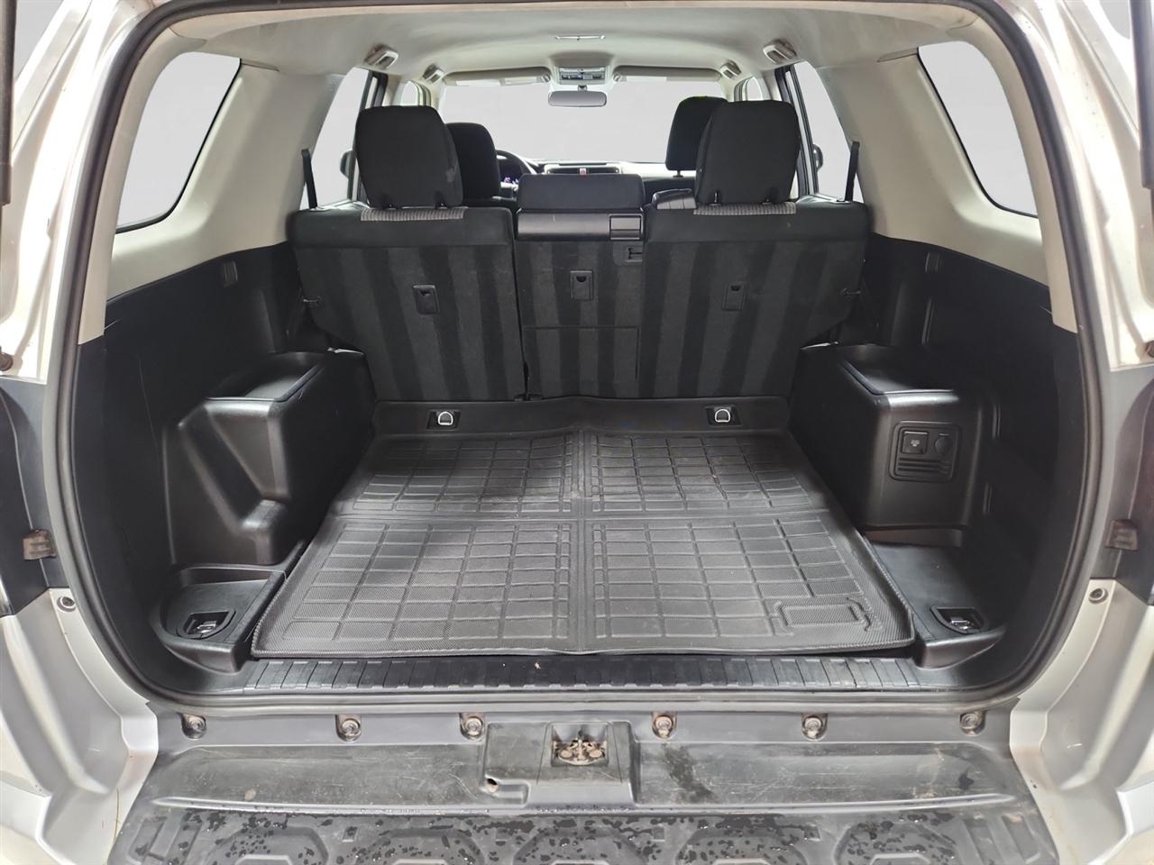 Toyota 4Runner SR5 4WD 2017