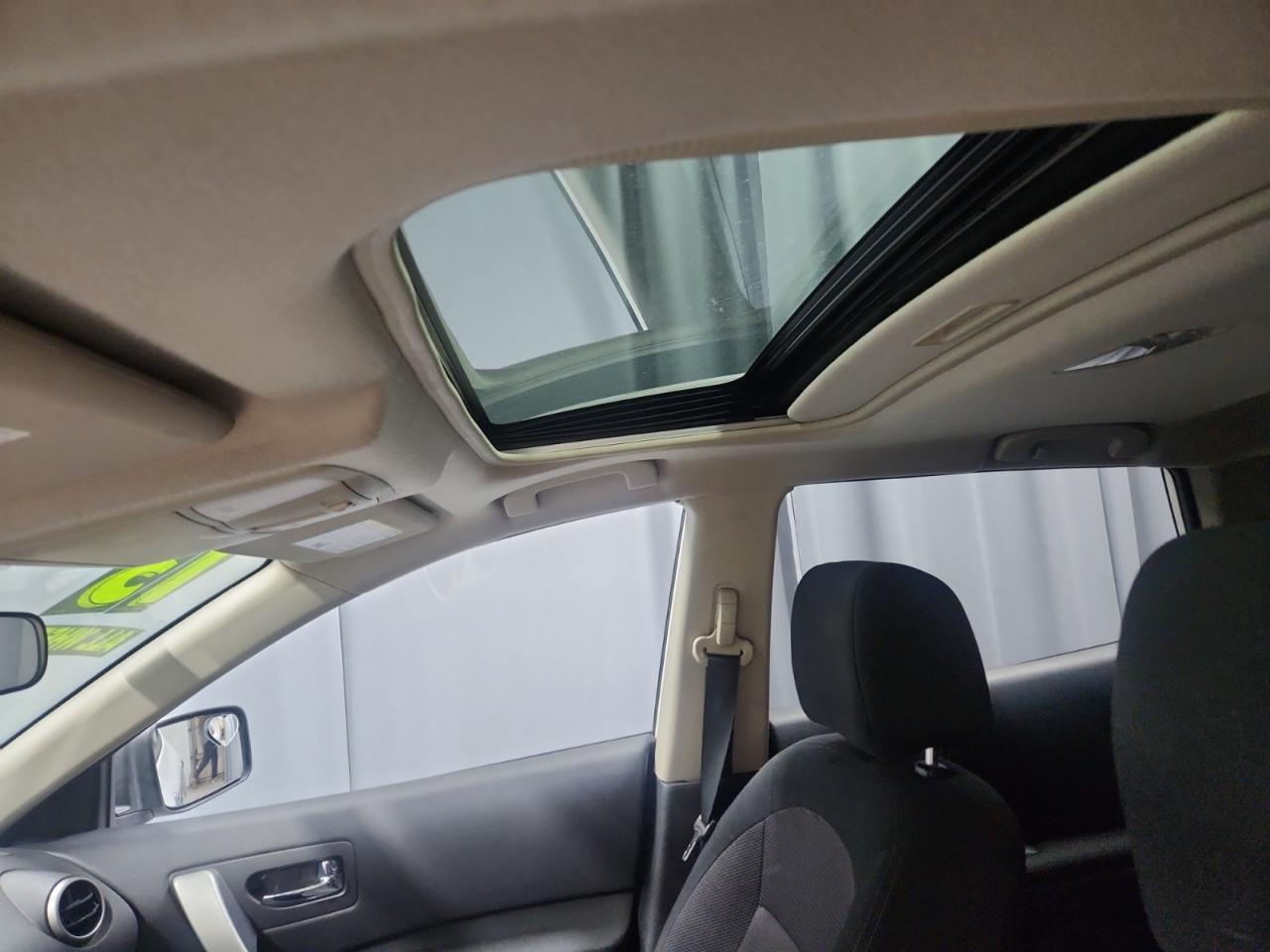 Nissan Rogue SV AWD 2013