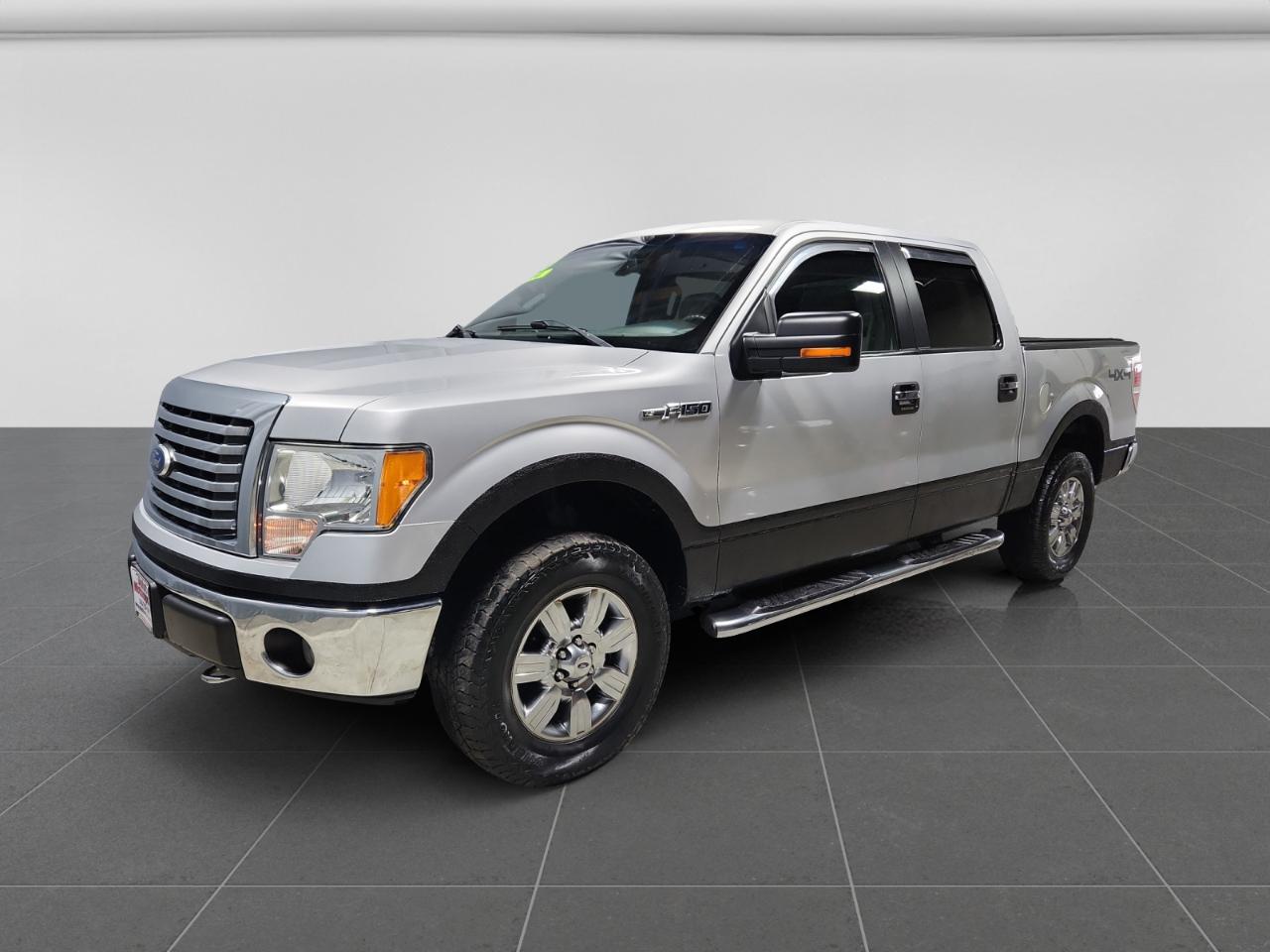 Ford F-150 XLT SuperCrew 5.5-ft. Bed 4WD 2010