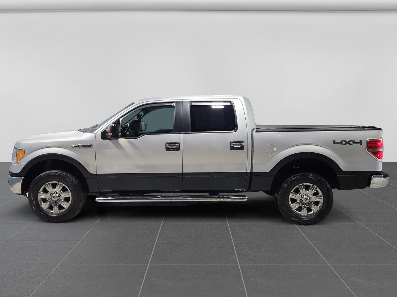 Ford F-150 XLT SuperCrew 5.5-ft. Bed 4WD 2010