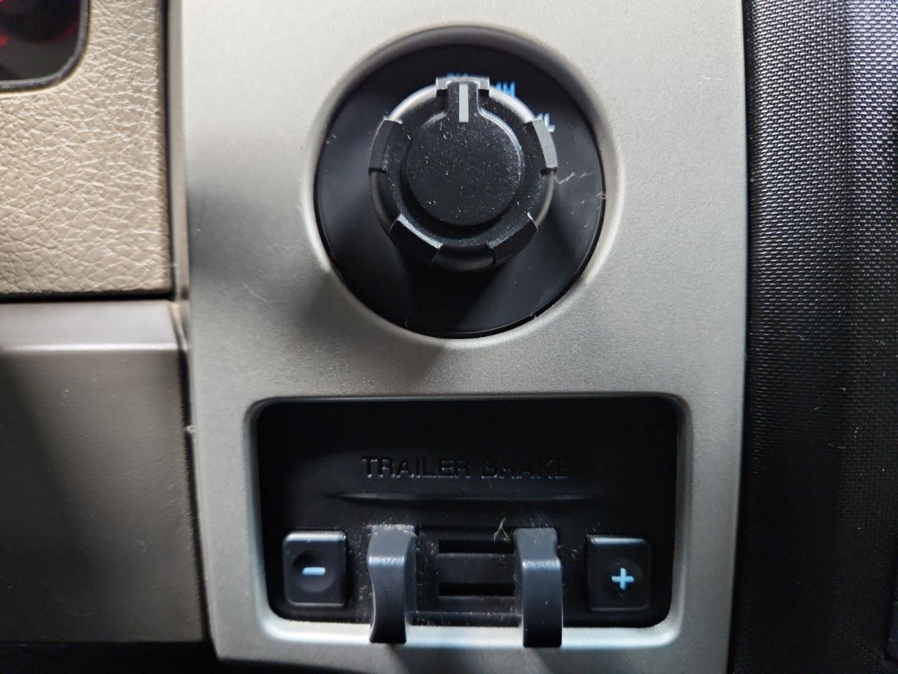 Ford F-150 XLT SuperCrew 5.5-ft. Bed 4WD 2010