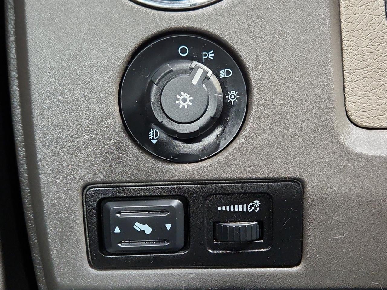 Ford F-150 XLT SuperCrew 5.5-ft. Bed 4WD 2010