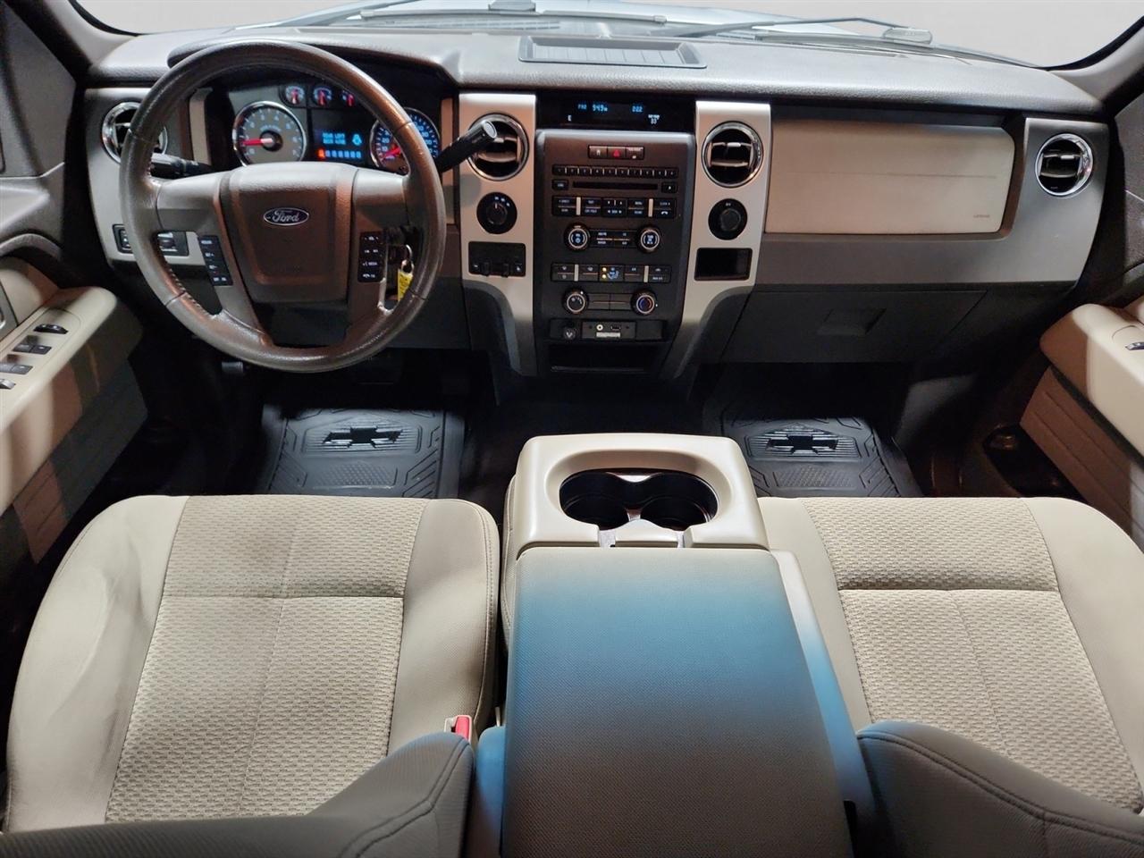 Ford F-150 XLT SuperCrew 5.5-ft. Bed 4WD 2010