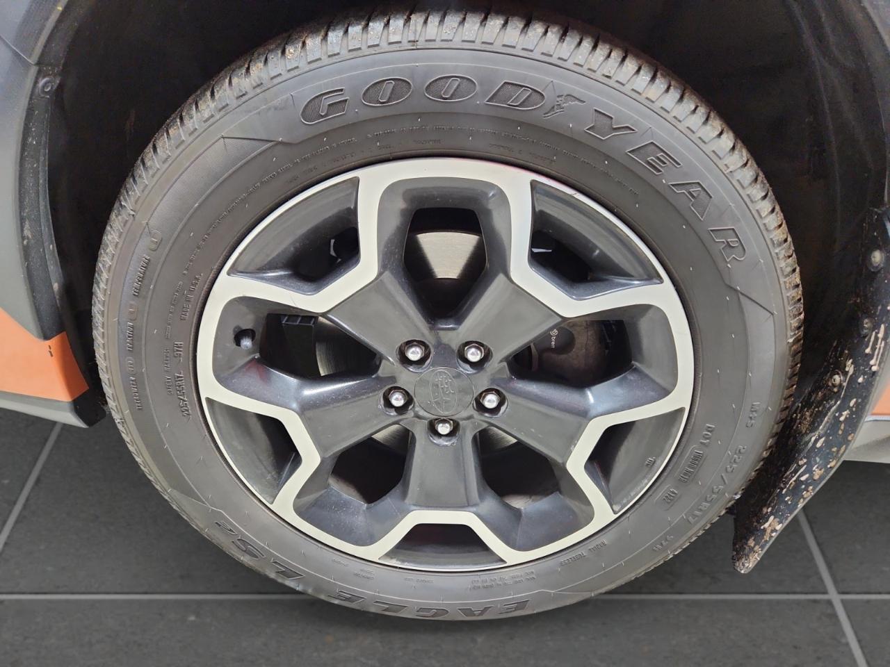 Subaru XV Crosstrek 2.0i Premium CVT 2013