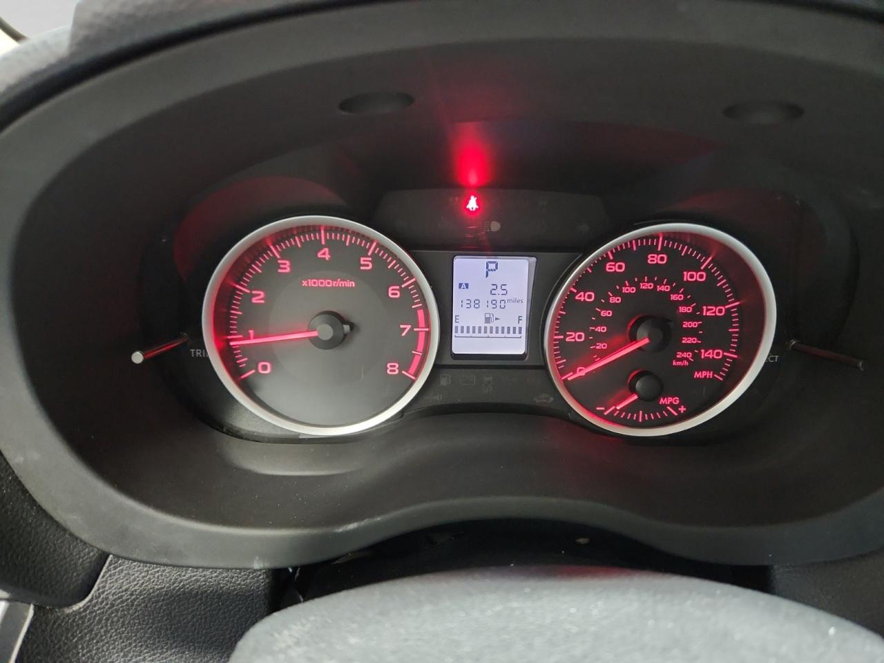 Subaru XV Crosstrek 2.0i Premium CVT 2013