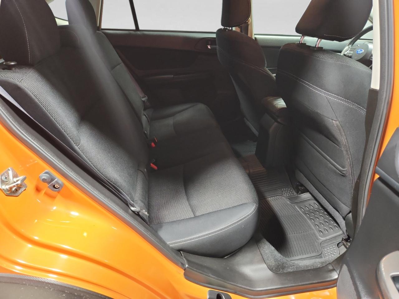 Subaru XV Crosstrek 2.0i Premium CVT 2013