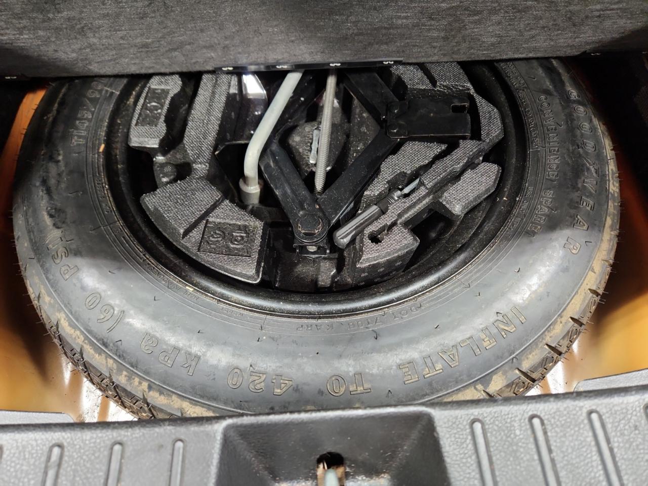 Subaru XV Crosstrek 2.0i Premium CVT 2013