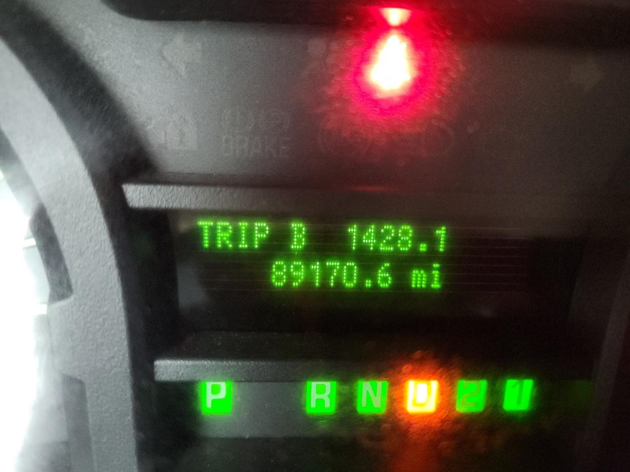 Ford Econoline E-350 XLT Super Duty Extended 2011