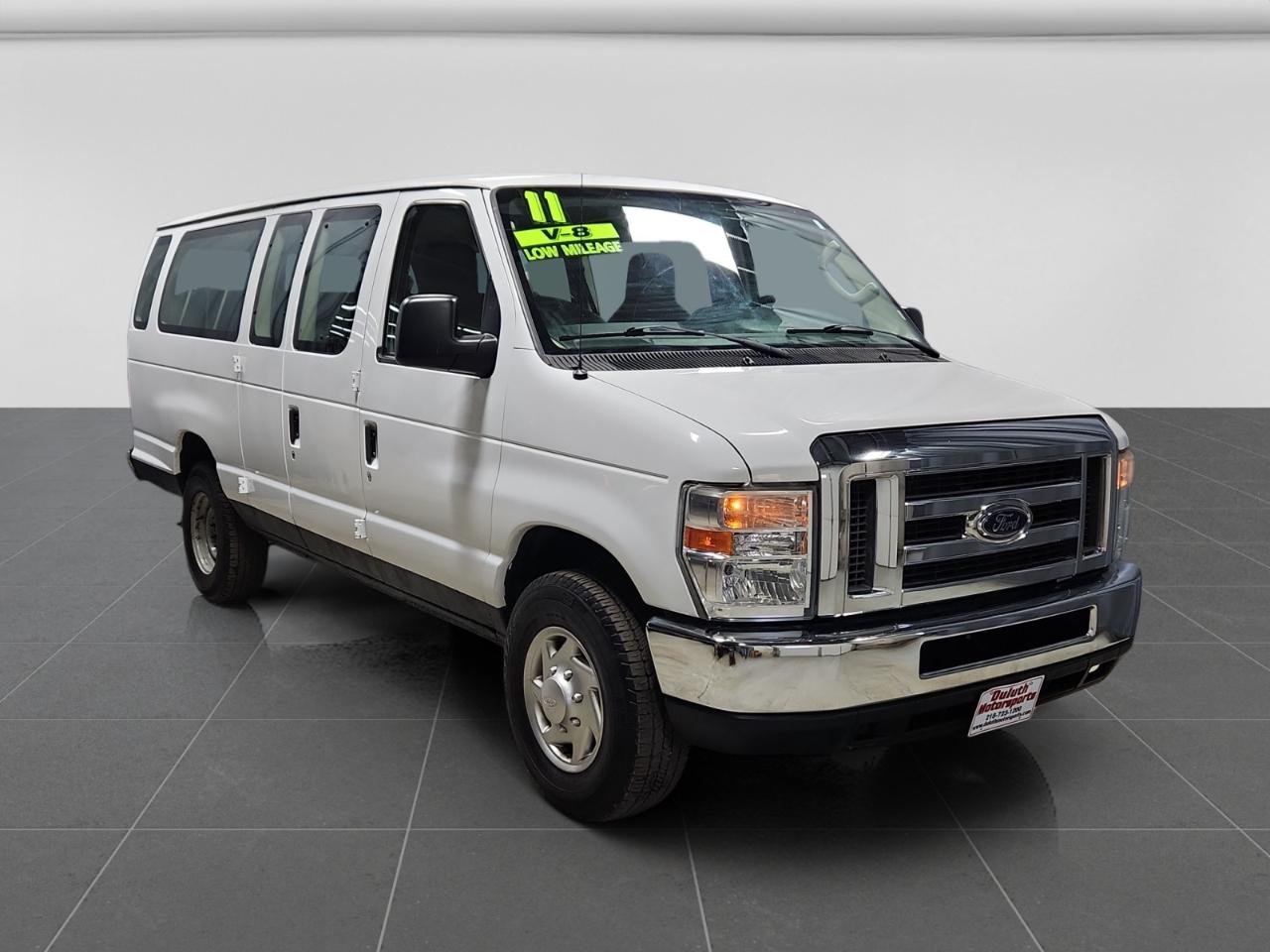 2011 Ford Econoline E-350 XLT Super Duty Extended