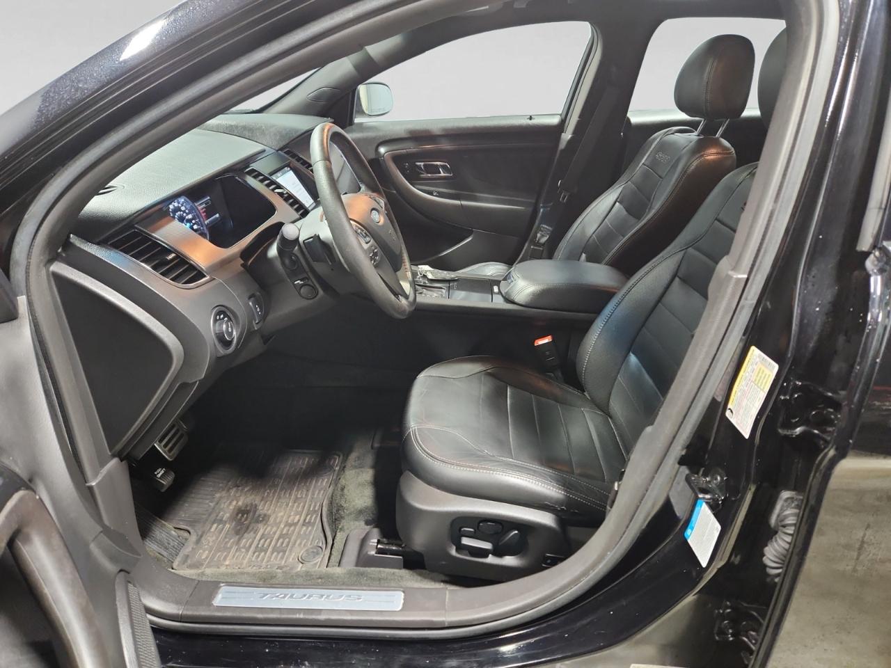 Ford Taurus SHO AWD 2016