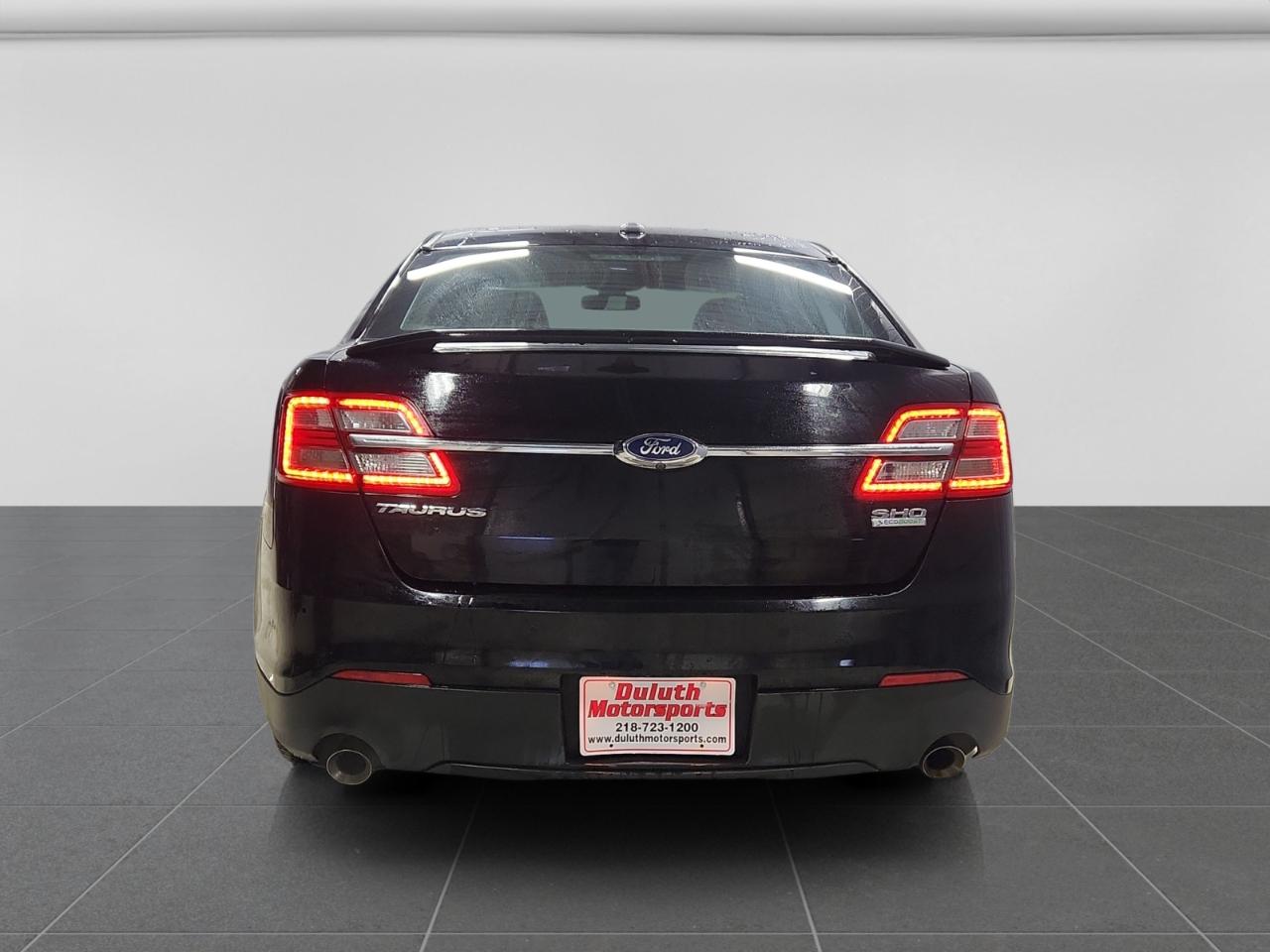 Ford Taurus SHO AWD 2016