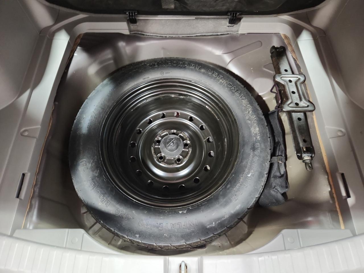 Honda CR-V LX 4WD 5-Speed AT 2013