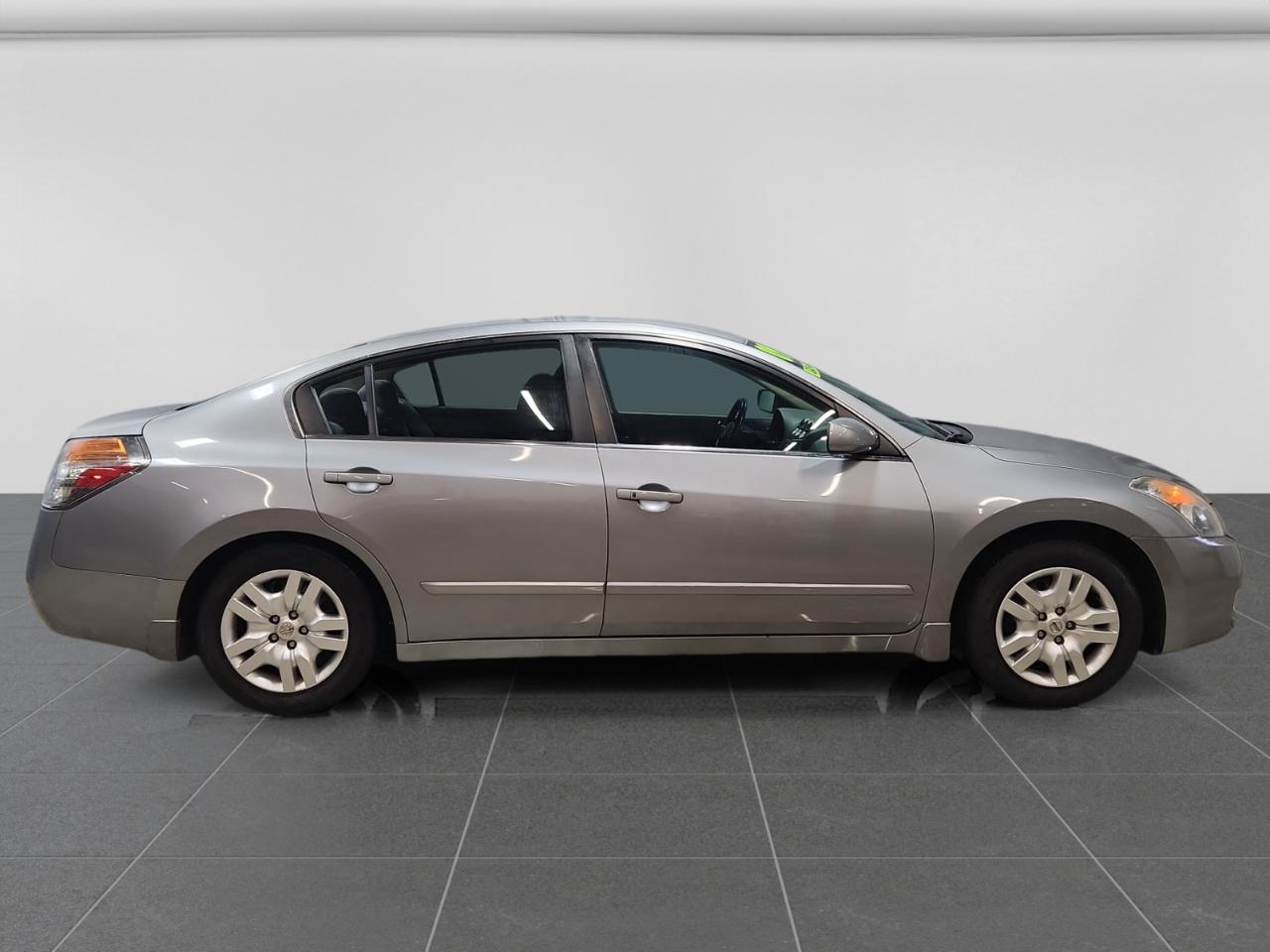 Nissan Altima 2.5 S 2009