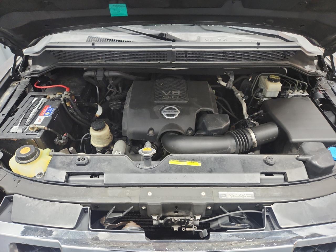 Nissan Armada Platinum 2015