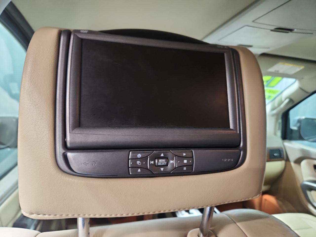 Nissan Armada Platinum 2015
