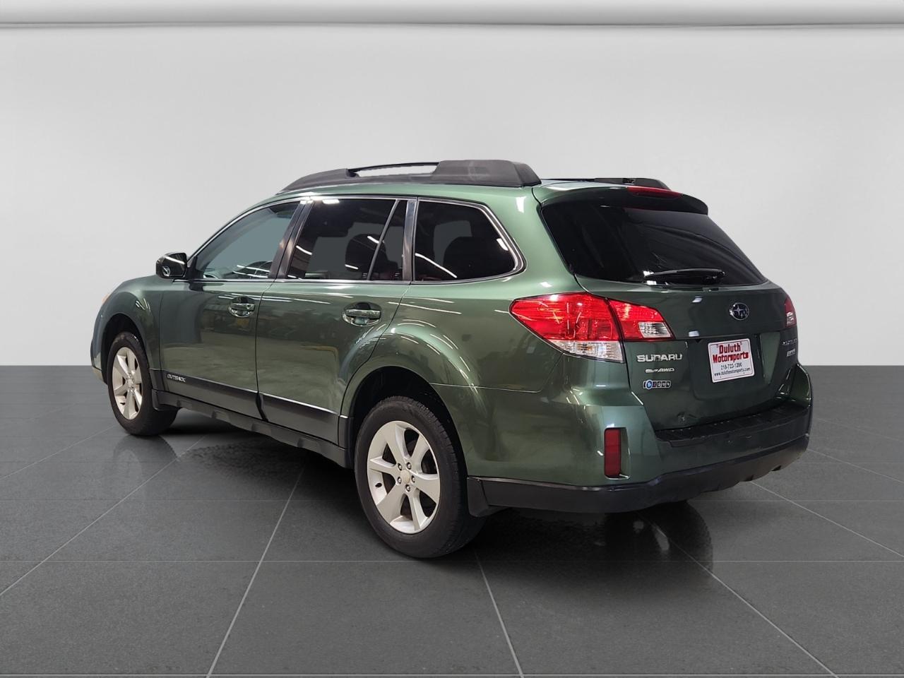 Subaru Outback 2.5i Premium 2013