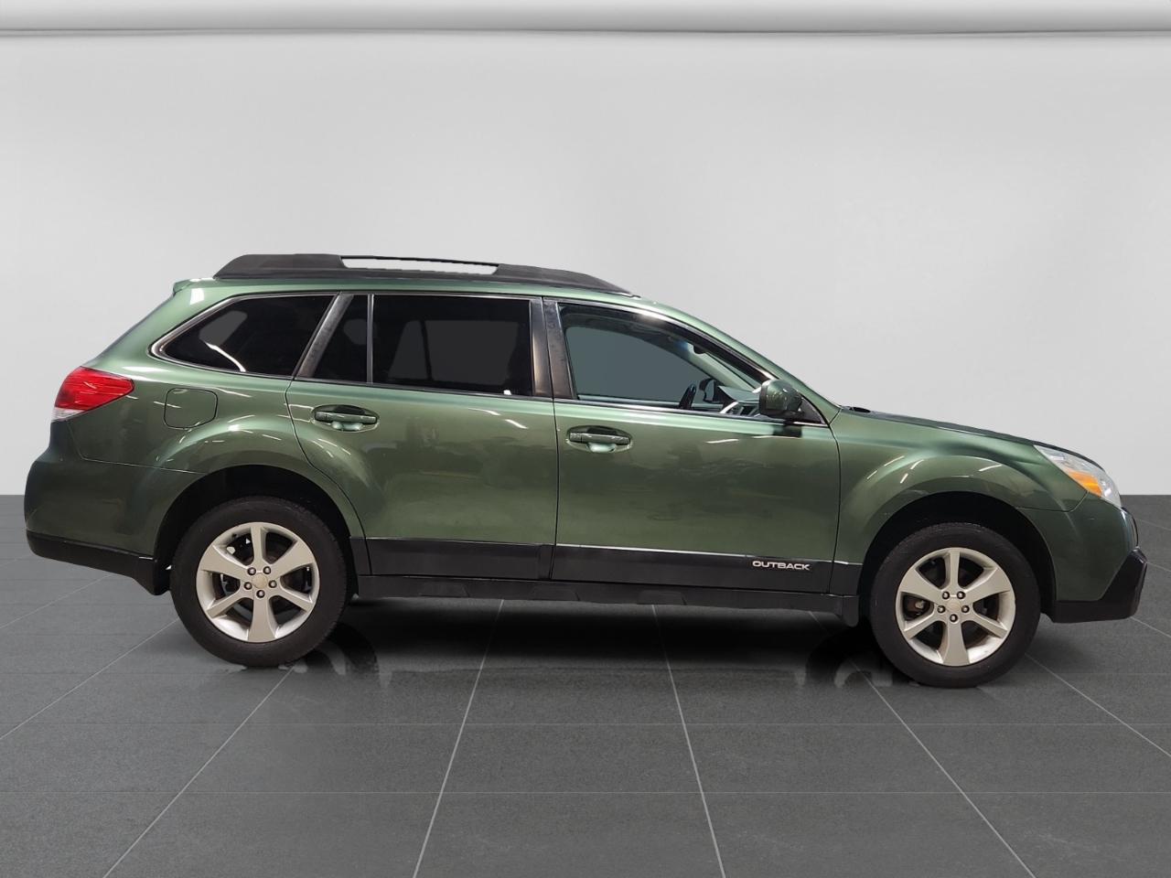 Subaru Outback 2.5i Premium 2013