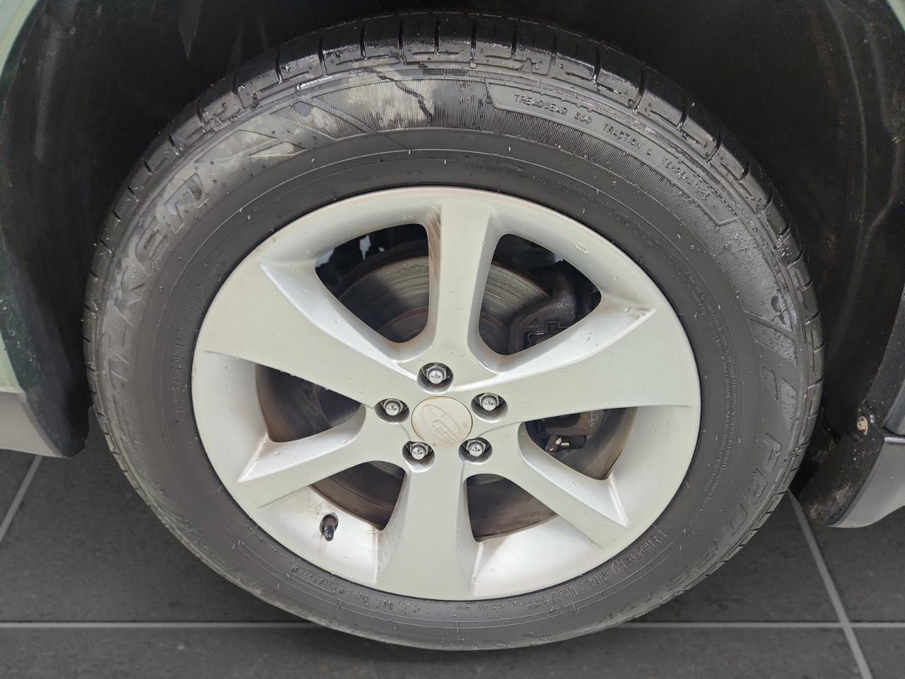 Subaru Outback 2.5i Premium 2013