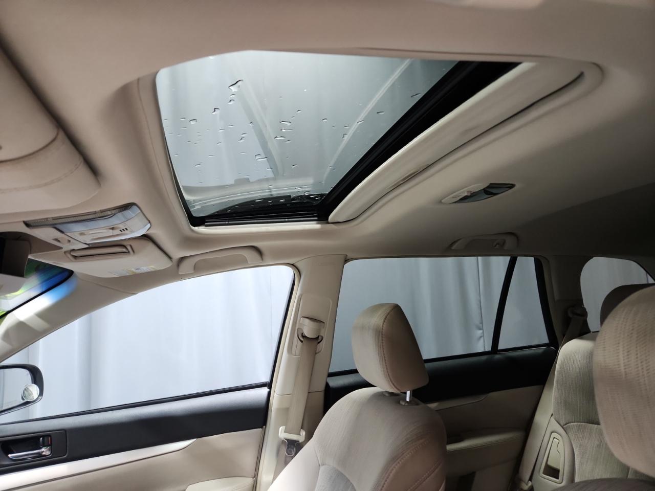 Subaru Outback 2.5i Premium 2013