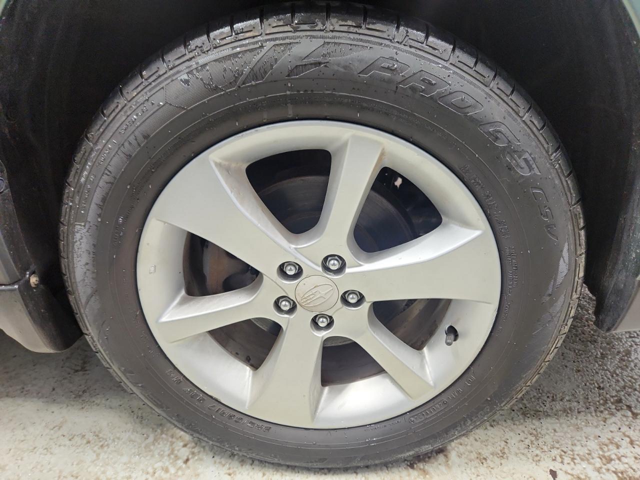 Subaru Outback 2.5i Premium 2013