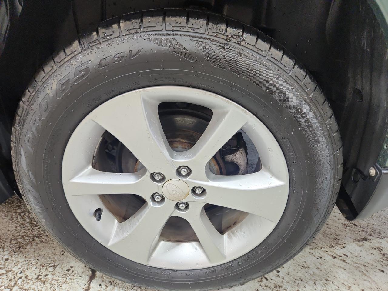Subaru Outback 2.5i Premium 2013