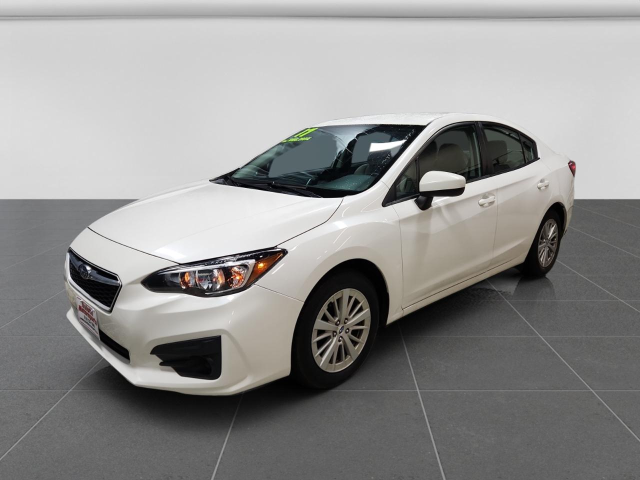 Subaru Impreza 2.0i Premium CVT 4-Door 2017