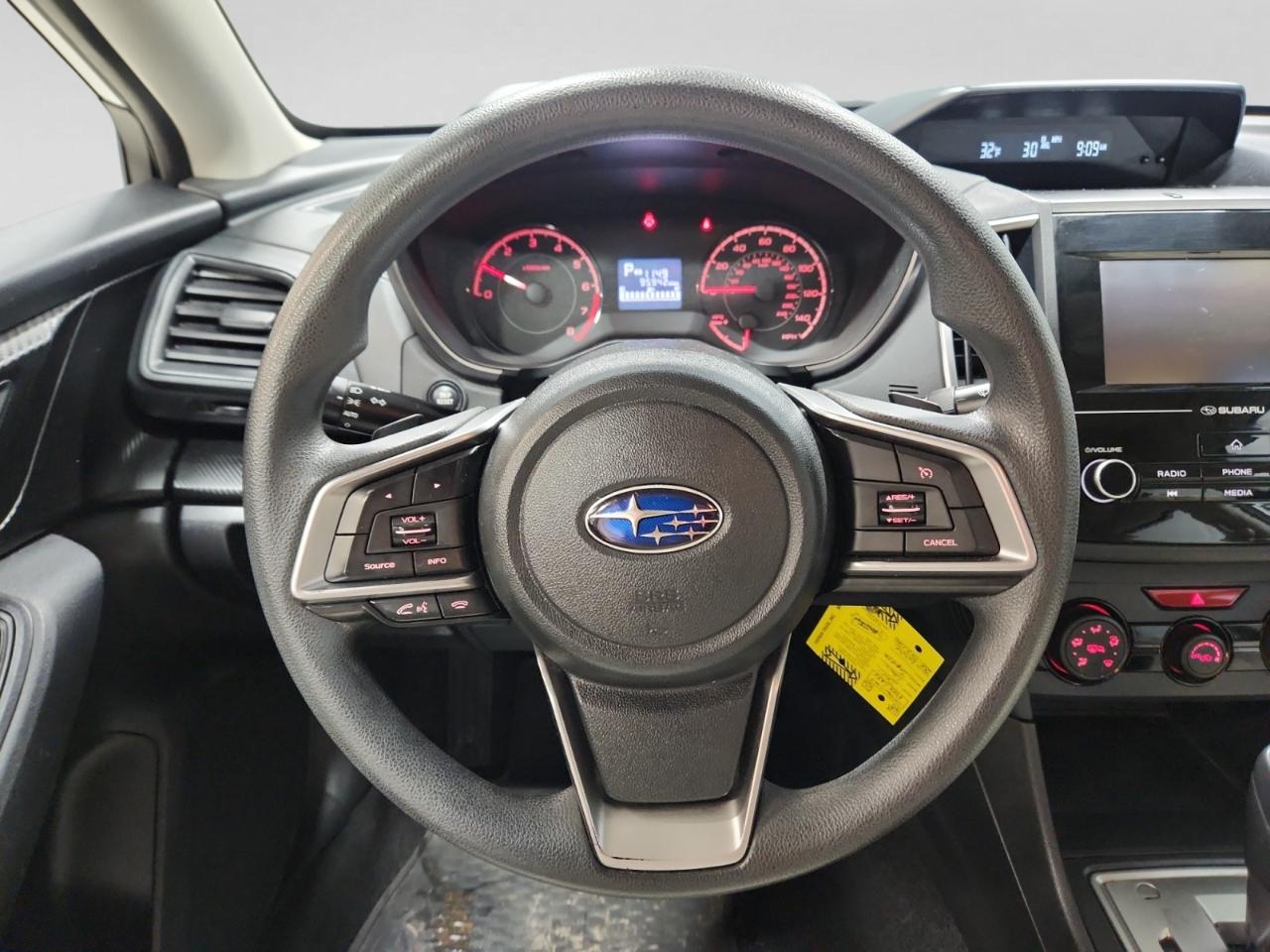 Subaru Impreza 2.0i Premium CVT 4-Door 2017