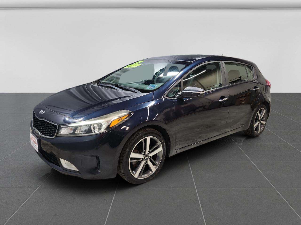 Kia Forte 5-Door EX 2017
