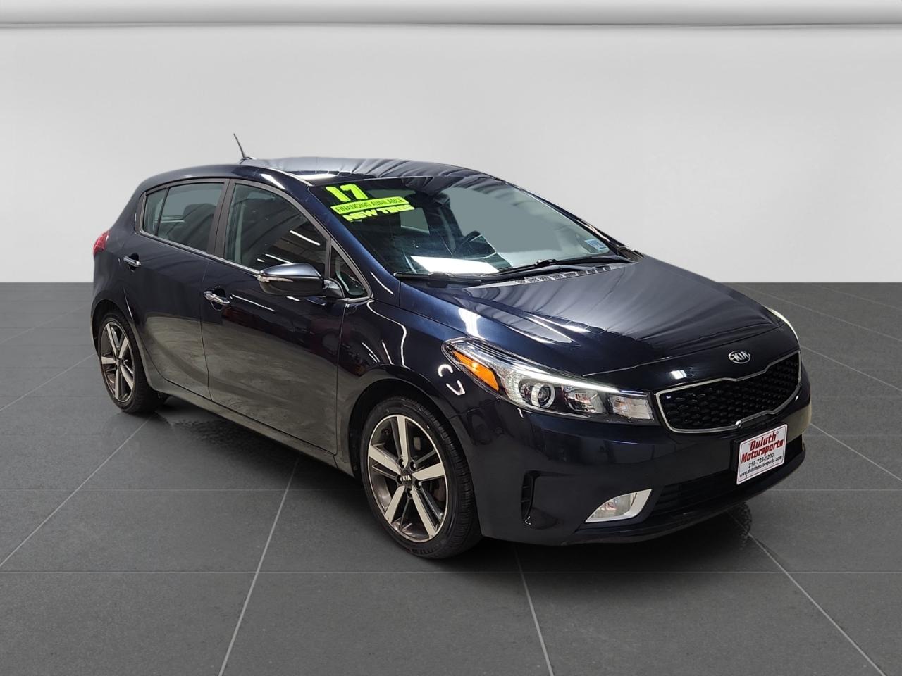 2017 Kia Forte 5-Door EX