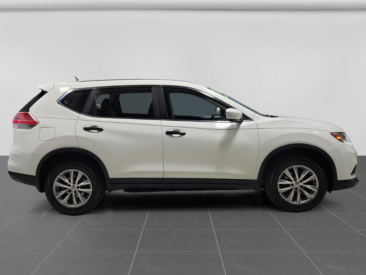 Nissan Rogue S AWD 2016
