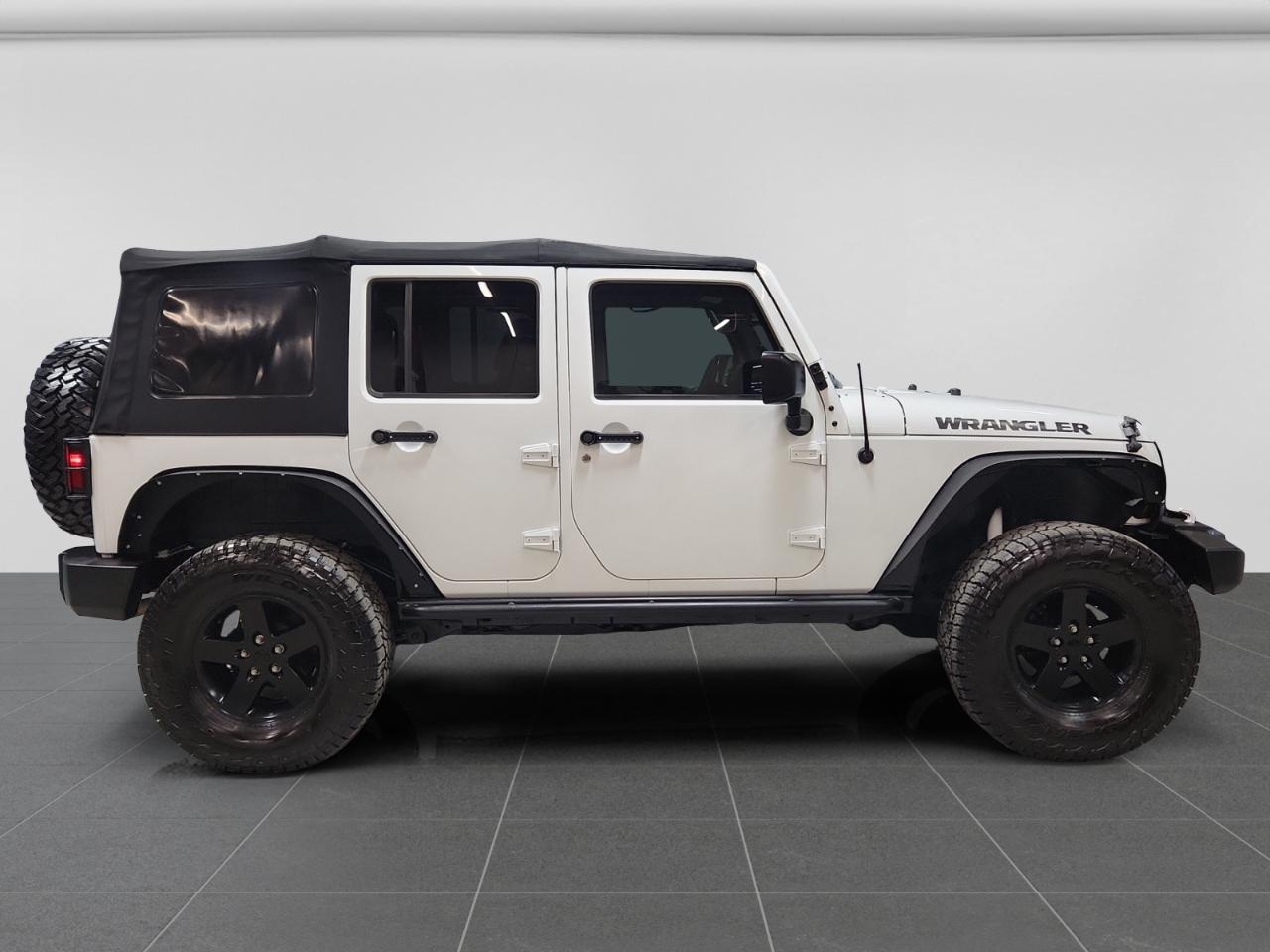 Jeep Wrangler Unlimited Sport 4WD 2016