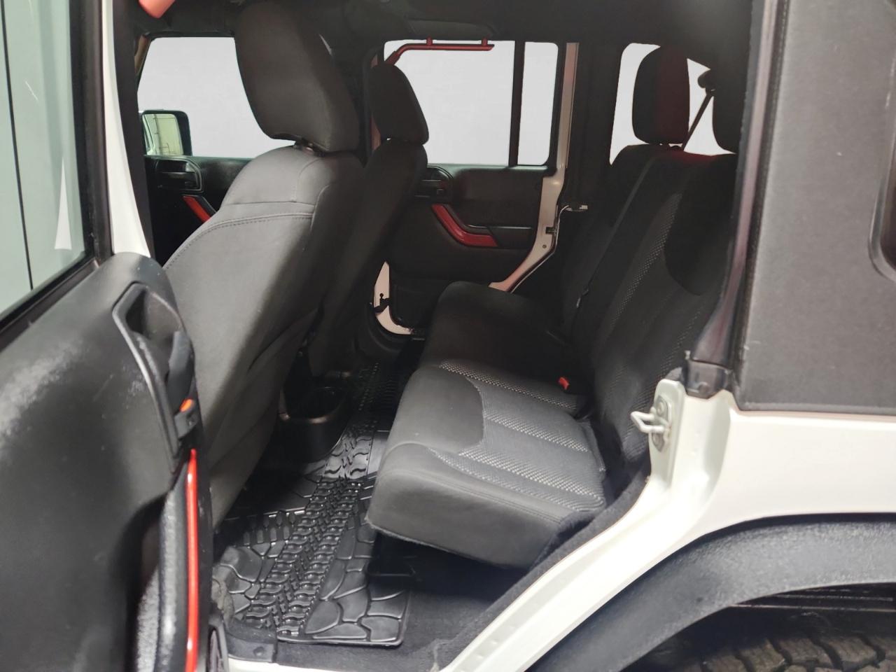 Jeep Wrangler Unlimited Sport 4WD 2016