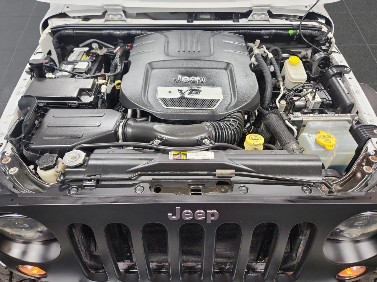 Jeep Wrangler Unlimited Sport 4WD 2016