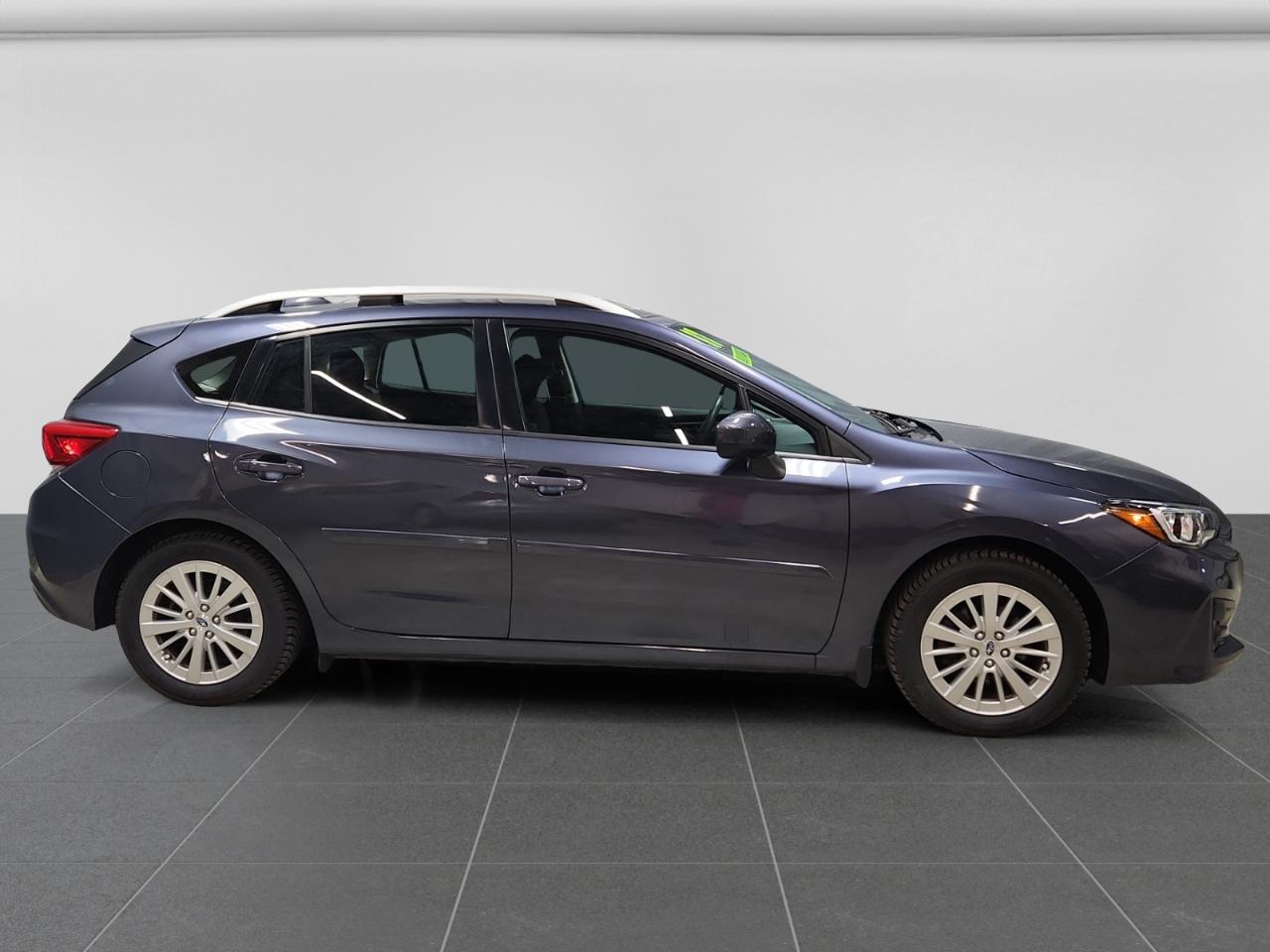 Subaru Impreza 2.0i Premium CVT 5-Door 2017