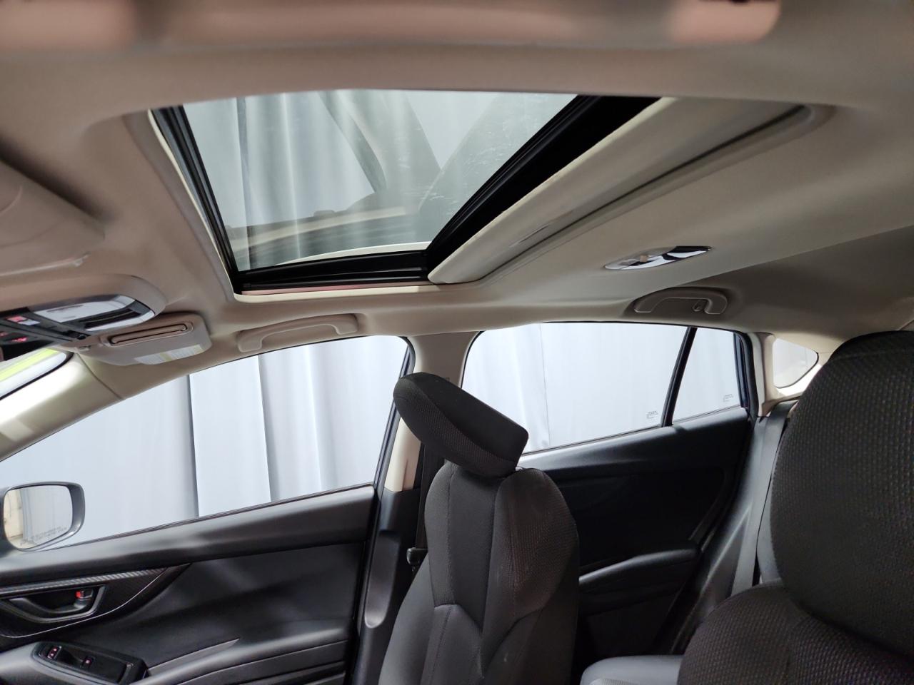 Subaru Impreza 2.0i Premium CVT 5-Door 2017