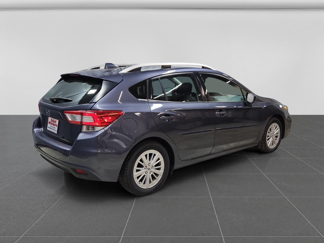 Subaru Impreza 2.0i Premium CVT 5-Door 2017