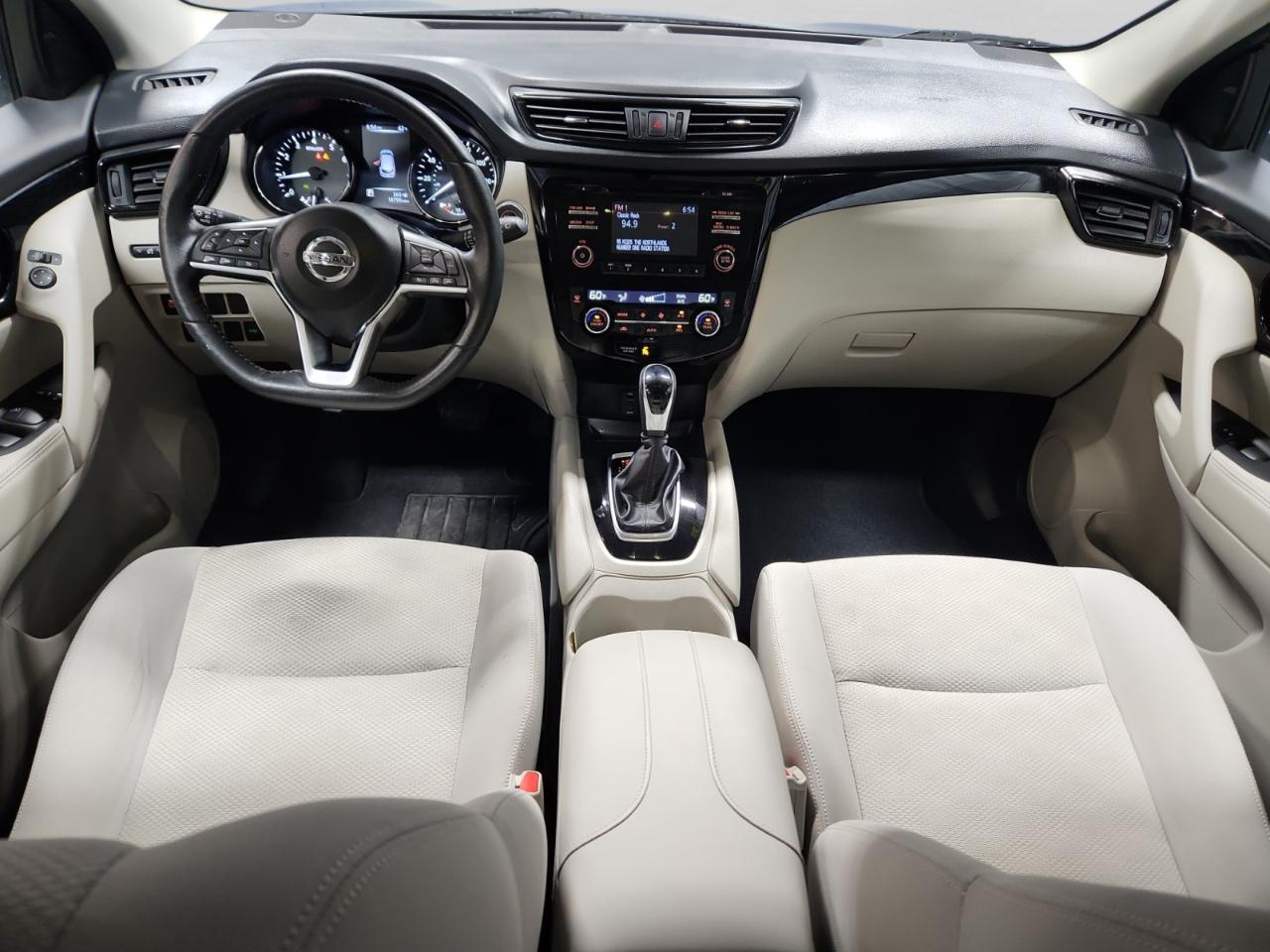 Nissan Rogue Sport SV AWD 2018