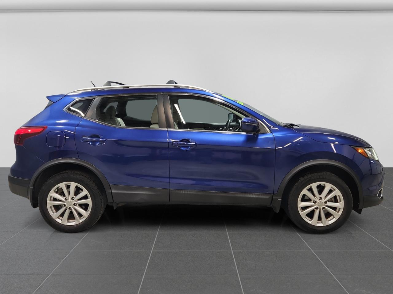 Nissan Rogue Sport SV AWD 2018