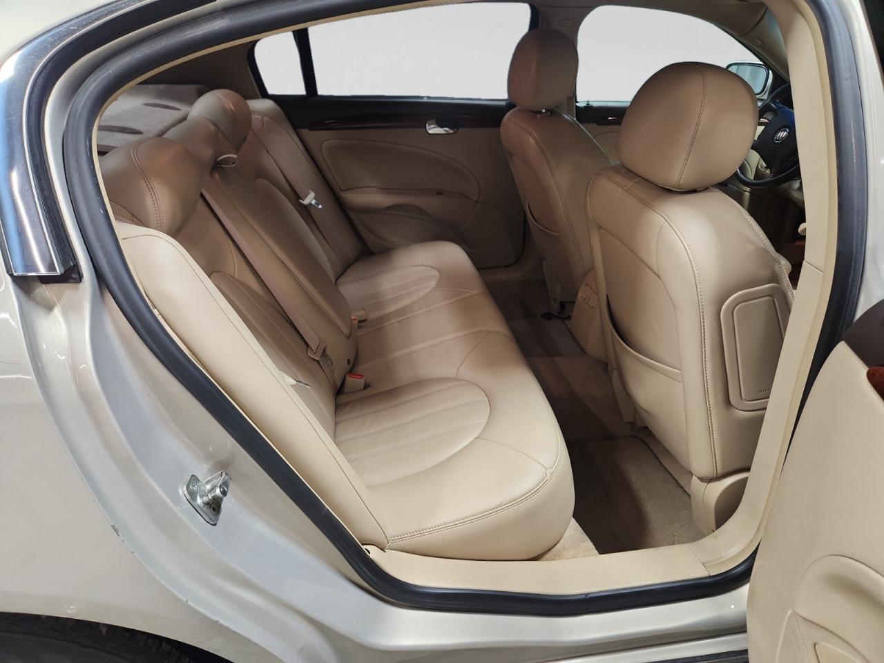 Buick Lucerne CXL V6 2007