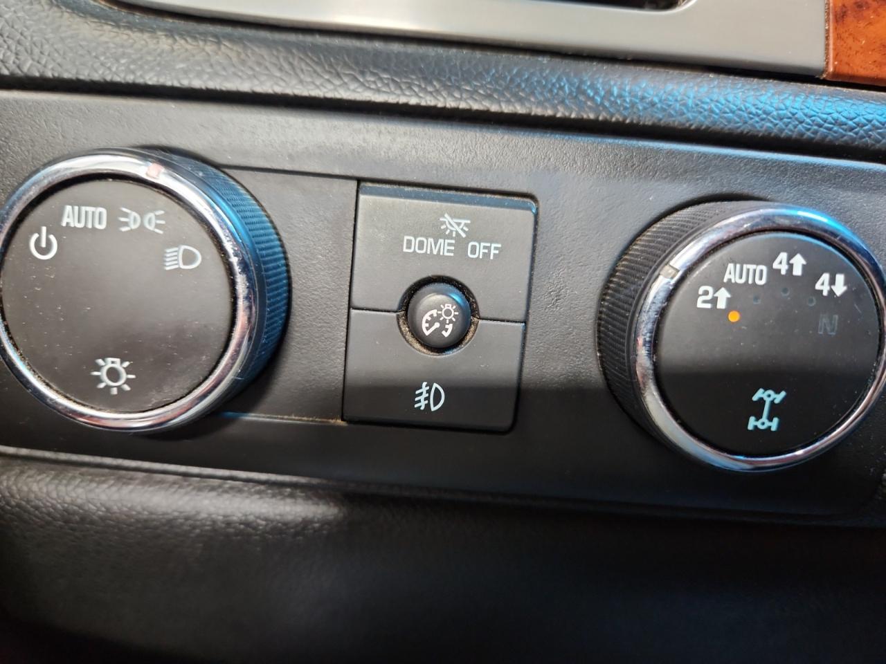 Chevrolet Silverado 1500 LTZ Crew Cab 4WD 2011